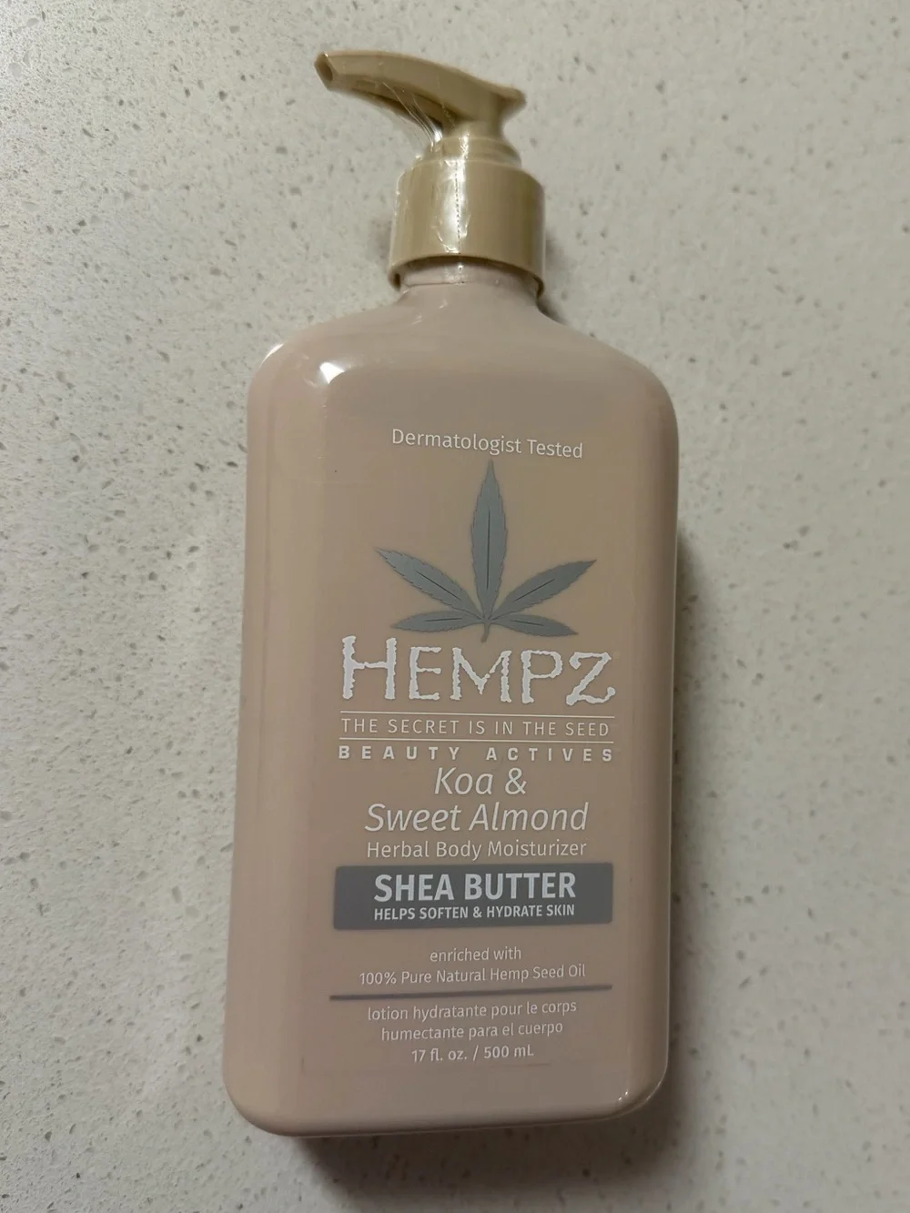 HEMPZ Koa & Sweet Almond Shea Butter Body Moisturizer 17 fl oz / 500 ml - Picture 2 of 6